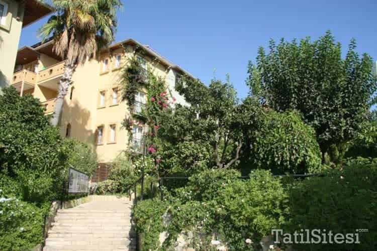 Lonicera Garden Hotel